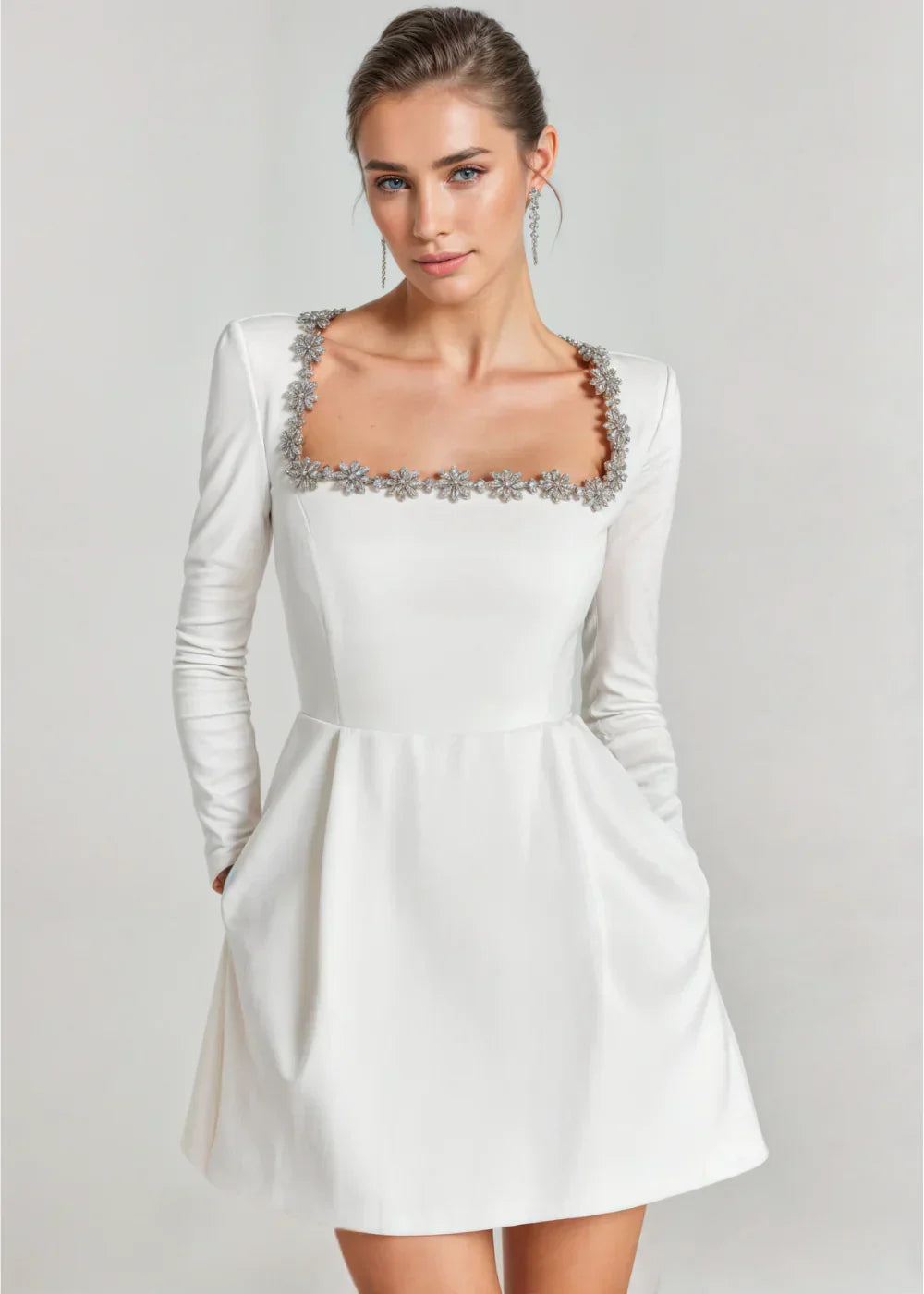 Jardin™ | Robe Courte à Col Carré