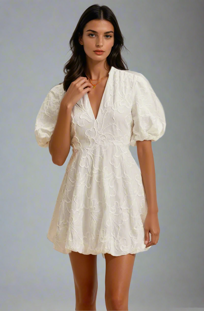 Jardin™ I Robe Blanche Intemporelle